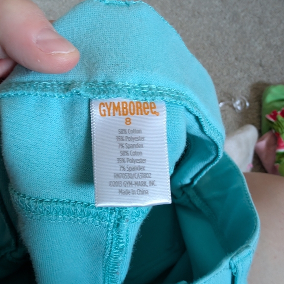 Winter peacock line Gymboree set with matching beanie - Picture 7 of 9